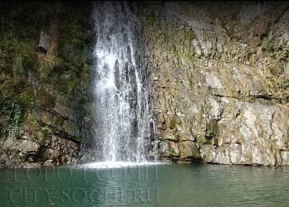 Змейковские водопады Сочи
