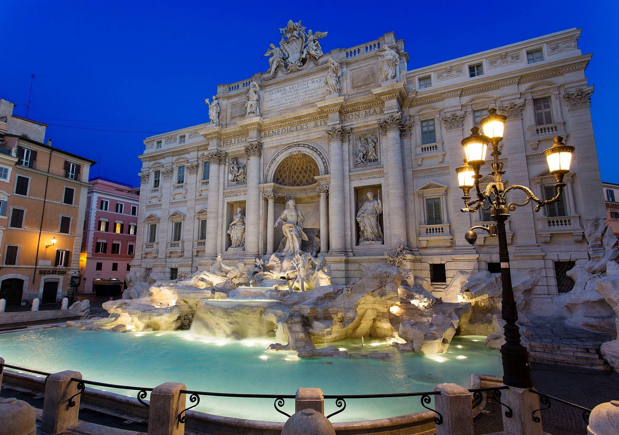 Топ-5 городов с самыми необычными и красивыми фонтанами в мире