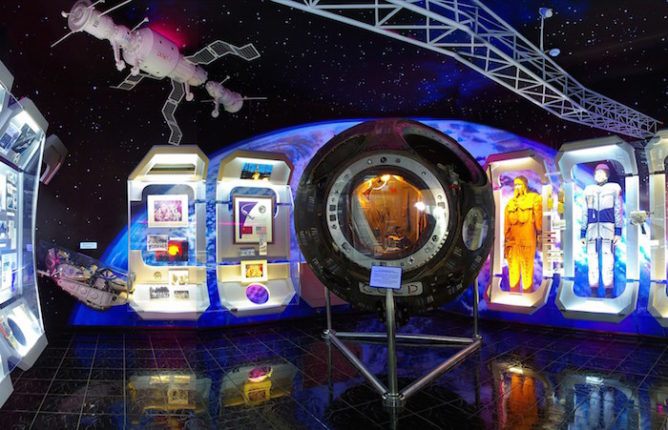 Космонавты в Сочи