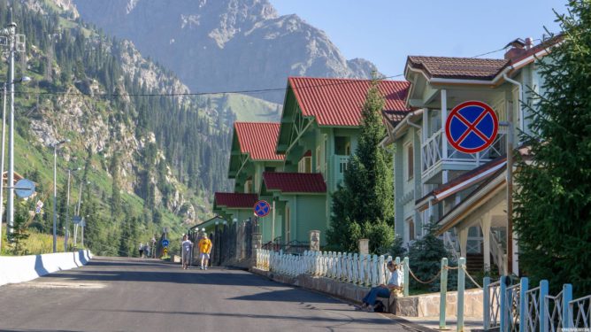жилье в Сочи весной